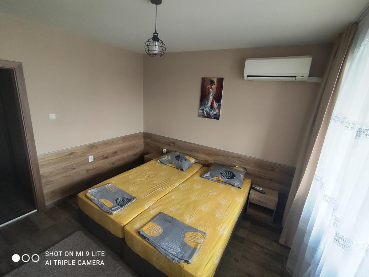 Panorama Apartment Varna Luaran gambar